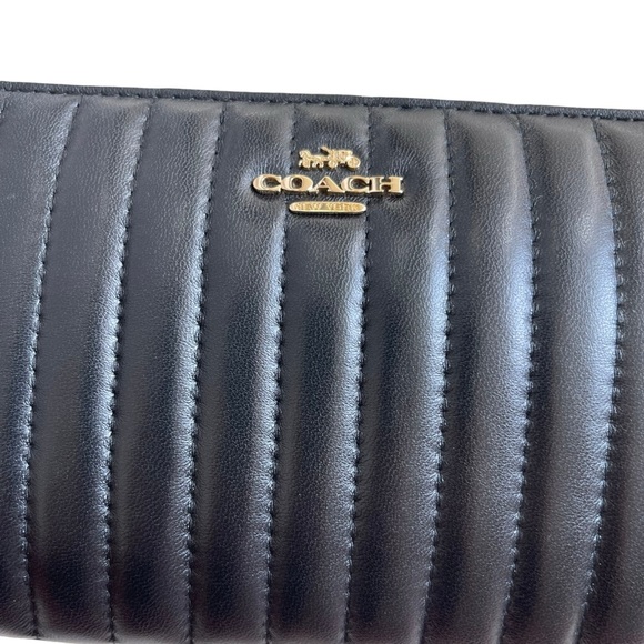 Coach 2956 Large Linear Puff Quilting Wristlet Wallet Black Napa Smooth Leather - Picture 5 of 10